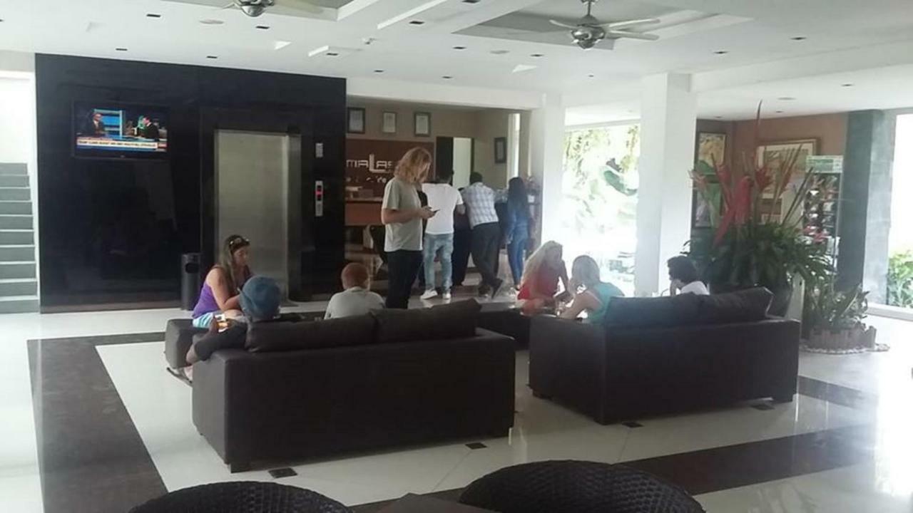 Umalas Apartment Kerobokan  Bagian luar foto